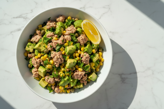 Avokado Ton Balıklı Salata